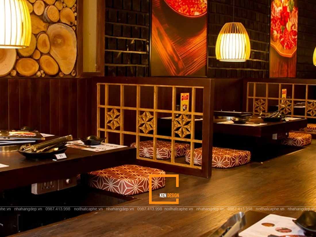 Sử dụng chất liệu gỗ trong nội thất thiết kế nhà hàng Nhật Bản