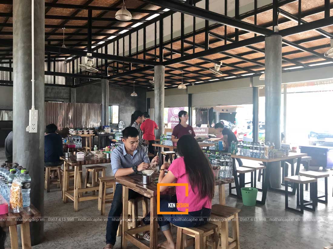 Lựa chọn bàn ghế phù hợp với thiết kế nhà hàng bún đậu