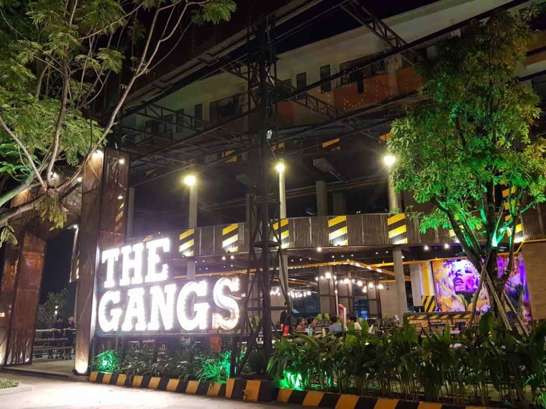 Thi Cong Nha Hang The Gangs