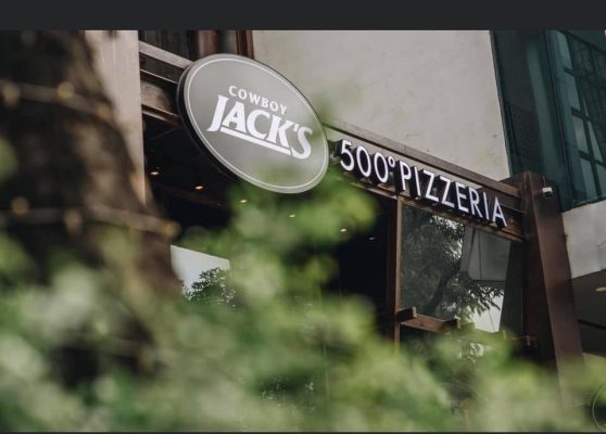 Cowboy Jacks 500 Pizzeria 3