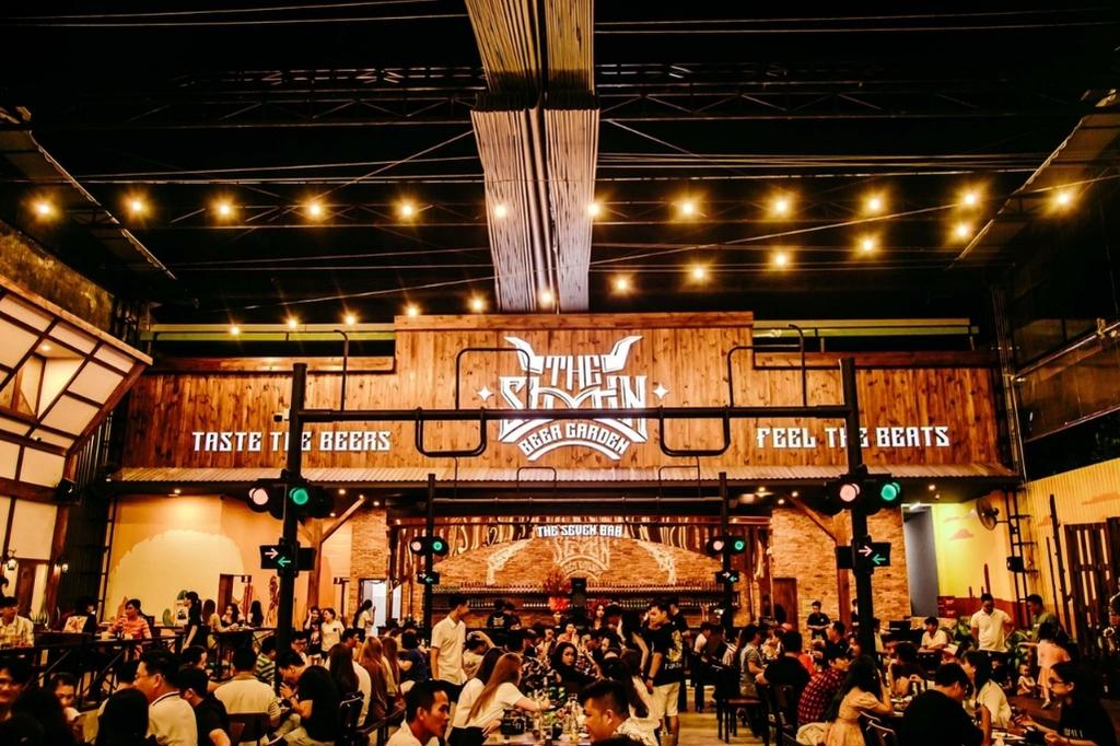 Chi Phi Dau Tu Quan Beer San Vuon Day Du Nhat 8