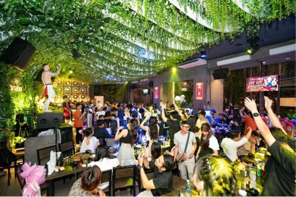 Mo Hinh Beer Garden Hot Va Tiem Nang 9