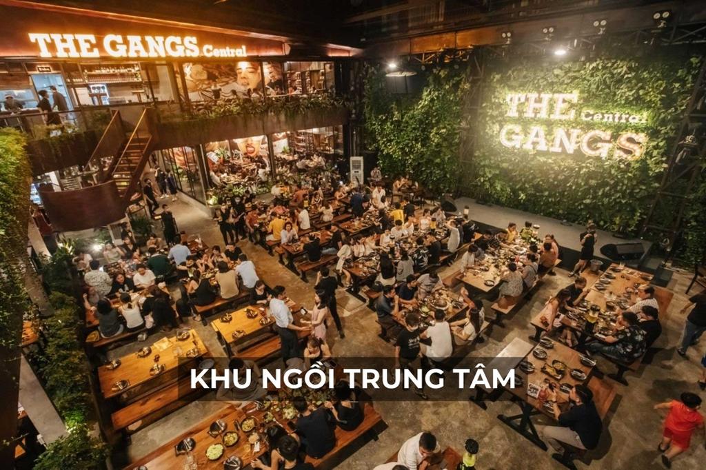 Phan Chia Khong Gian Cong Nang Beer Garden 1