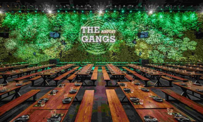 Thi c&ocirc;ng nh&agrave; h&agrave;ng The Gangs Airport